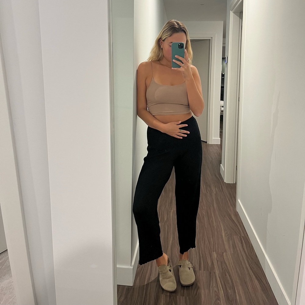 H&M flowy pants - Picture 2 of 3